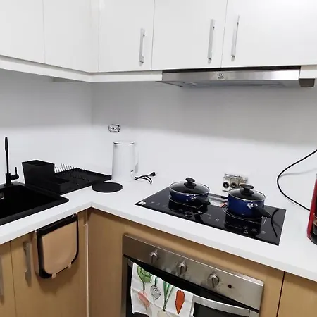 Uptown Parksuites Bgc 2 Bedroom 2 Bath